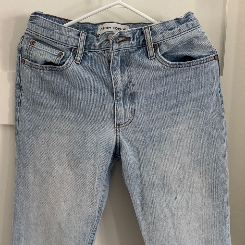 Denim Forum Faded Blue Jeans - Picture 2 of 7